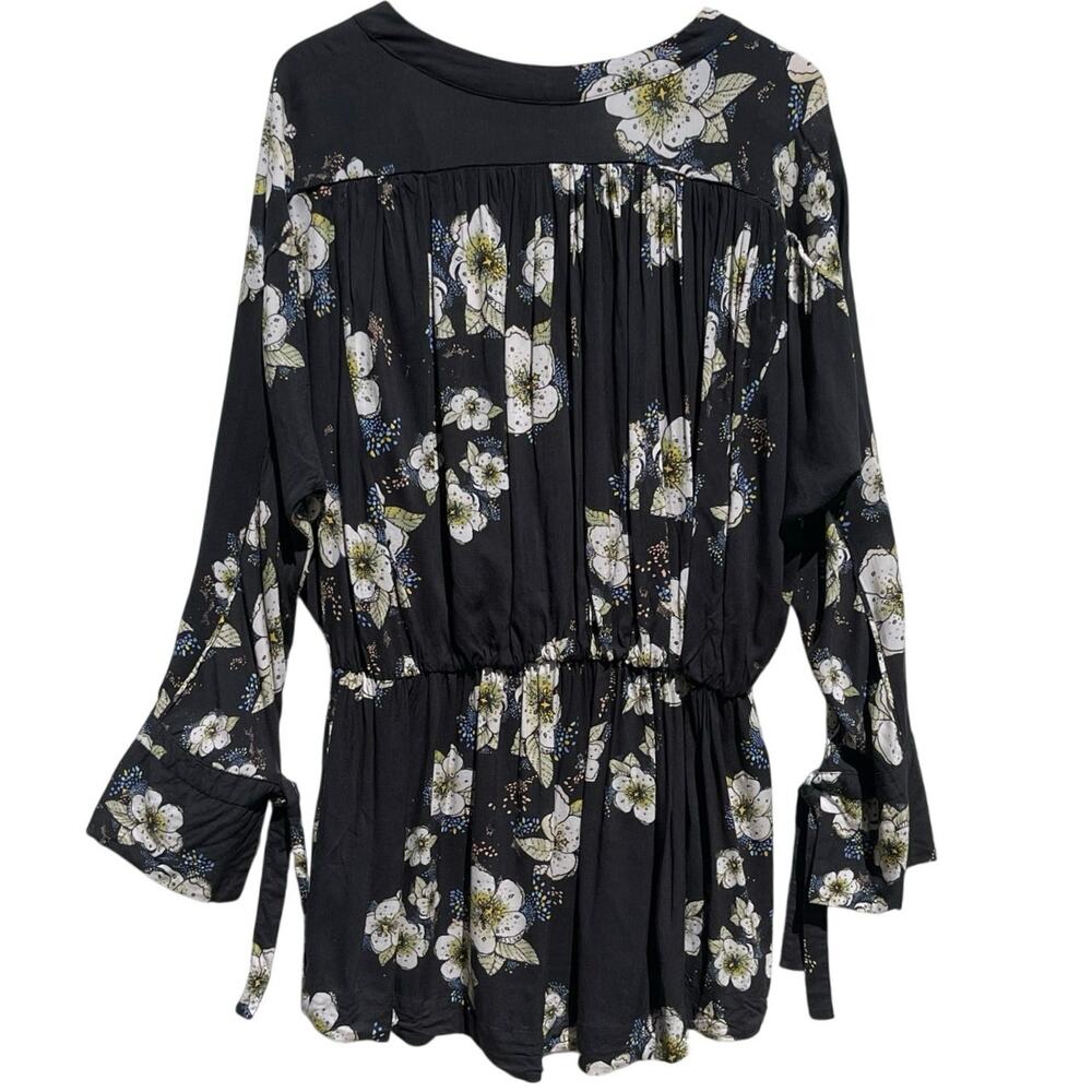 FREE PEOPLE Women’s Tuscan Dreams Soft Black Floral Draped Front Tunic - Picture 5 of 5